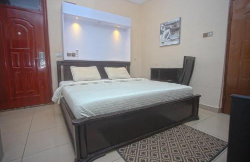 Kumasi Hotel | Discover Comfort at Labev Hotel with Hot Tub & Breakfast