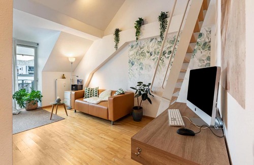 Loerrach Apartment | Discover Pet-Friendly Comfort at Laboehme Hotel
