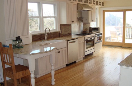 Ocean Beach House | Oceanfront Retreat: Spacious 7-Bedroom Getaway for Families