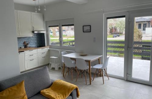 Balatonszemes House | Discover Ozark Balatonszemes: Top-Rated Family Escape