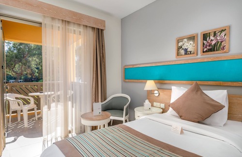 Titreyengol Hotel | Discover Labranda Excelsior Side: Ocean View & Spa Retreat