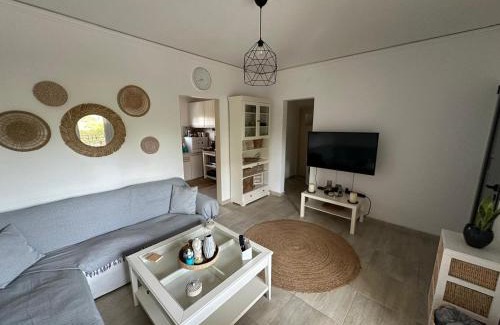 Kokkoni House | Experience Labrini's House: Oceanfront Bliss for Families