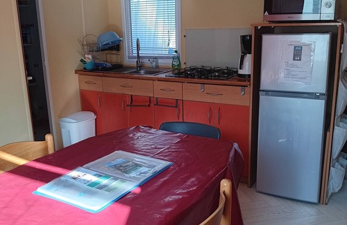 Chatillon-sur-Broue House | Inviting LAC du DER Mobilhome for 4 with Pool & Pet Options