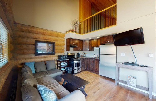 Lac Le Jeune House | Pet-Friendly Retreat at Lac Le Jeune #19 Awaits You