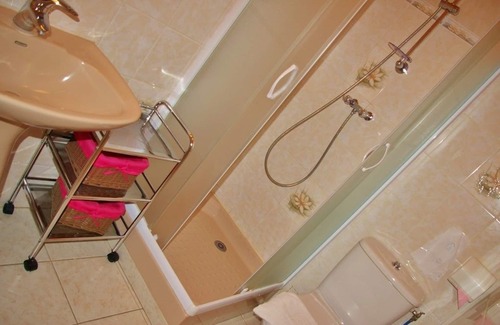Astaffort Hotel | Discover L’Accent: Guest Rated 8.6 with Spa & Dining
