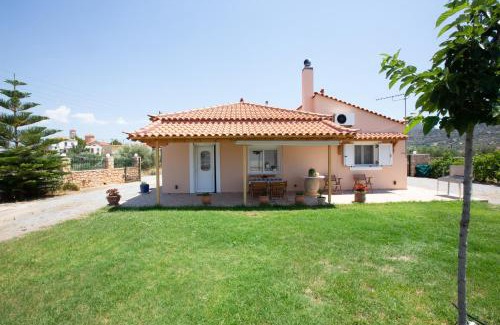 Papadhianika Villa | Discover Family-Friendly Comfort at Laconia Domus - Papadianika
