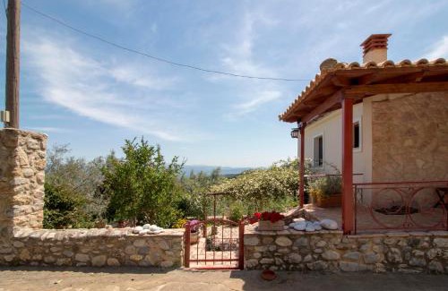 Tripi House | Discover Laconian Collection: Family-Friendly Retreat Awaits