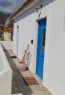 Xifias House | Relax at Laconian Collection "Le Bleu Infini" with Ocean Views
