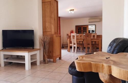 Froidchapelle Apartment | Relax at Lacs de l'eau d'heure Amiral 24 with Ocean Views