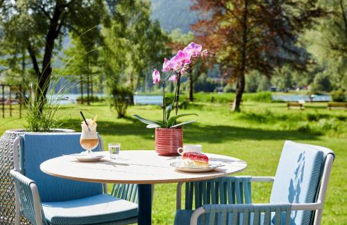 Techendorf Hotel | Oceanfront LACUS Hotel am See: Pet-Friendly & Family Welcoming