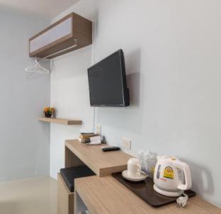 Downtown Krabi Hotel | Family-Friendly Stay at Lada Krabi Express - Rated 8/10