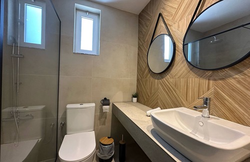 Faliraki Hotel | Experience Ladiko Inn Hotel near Anthony Quinn Bay