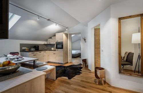 Dorfgastein Apartment | Discover Ladinger, Landhaus: Family-Friendly Retreat