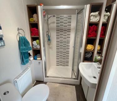 Otterton House | Exceptional Family Retreat at Ladram Bay Holiday Park D54
