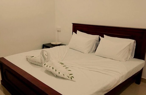 Kimbissa Hotel | Experience Comfort at Ladun Sigiri Villa with Family-Friendly Amenities