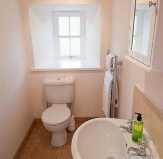 Logie Coldstone House | Discover Lady Macbeth's Rest: 4-Star Pet & Child Friendly