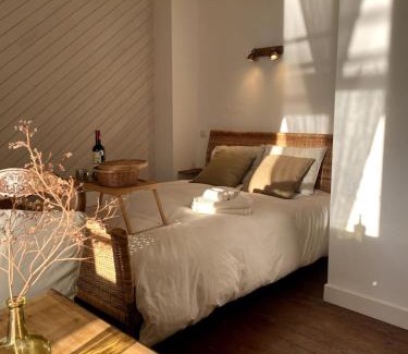 Huelgoat House | Budget-Friendly Retreat at Lady of the Lake Hotel