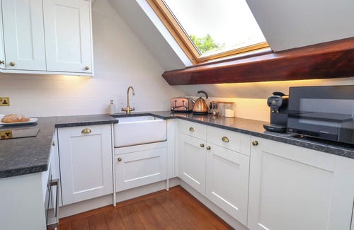 Horton Cottage | Relax at Lady of the Lake: Pet Friendly with Hot Tub