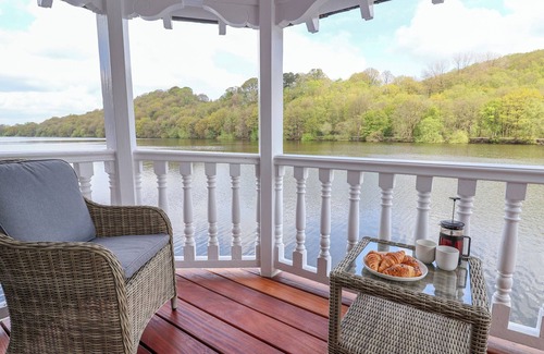 Horton Cottage | Relax at Lady of the Lake: Pet Friendly with Hot Tub