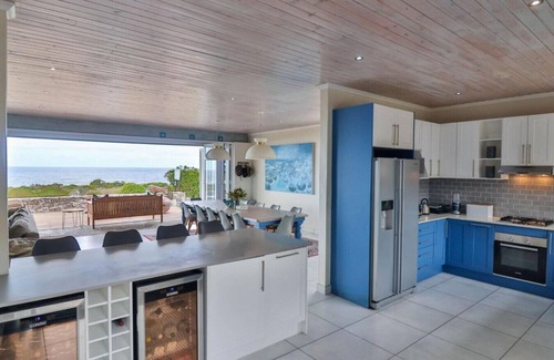 Kleinmond House | Relax at Lady Serenity with Hot Tub and Ocean View