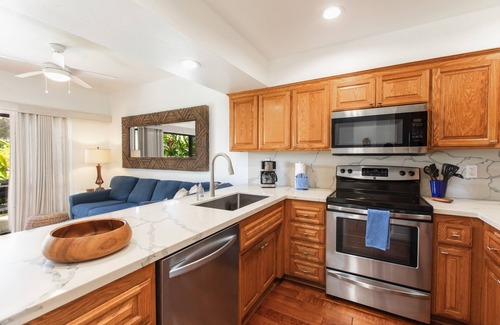 Wailua Condo | Oceanfront Bliss at Lae Nani 312 - Steps to Beach & Town