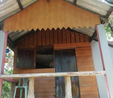 Ranong House | Experience Oceanfront Bliss at Lae Tawan Bungalow
