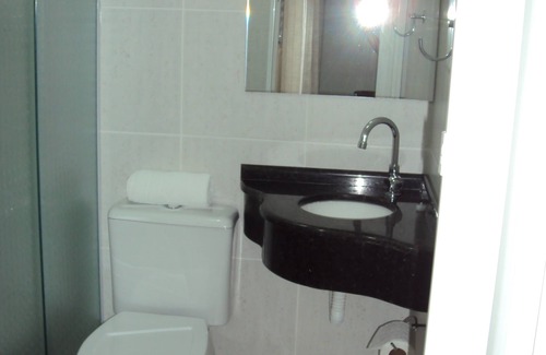 Registro Hotel | Budget-Friendly Laf Hotel with Breakfast & Family Amenities
