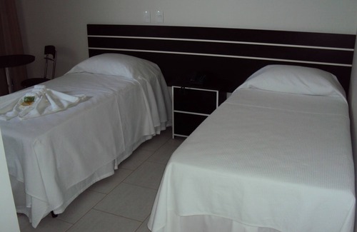 Registro Hotel | Budget-Friendly Laf Hotel with Breakfast & Family Amenities