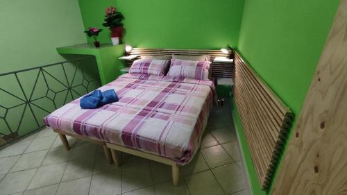 Isernia House | Family-Friendly Stay at LaFuntanella45 with Hot Tub