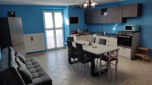 Isernia House | Family-Friendly Stay at LaFuntanella45 with Hot Tub