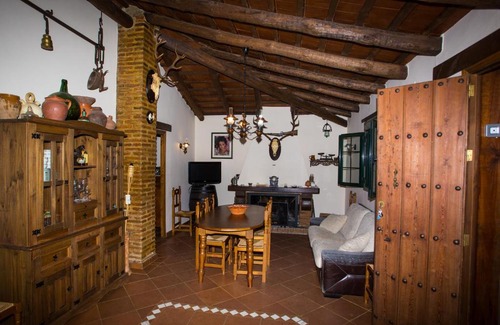 Cazalla De La Sierra House | Experience Comfort at Lagar del Marraquio with Pool & Kitchen
