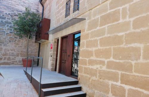 Brinas Apartment | Discover Lagares de Riooja-Briñas: Guest Rated 9.2/10