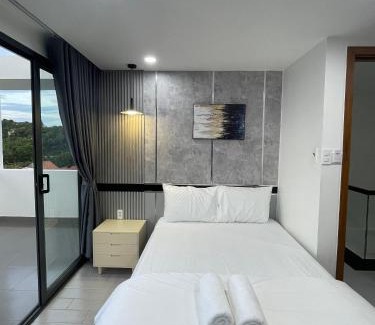 La Gi Hotel | Beachfront Bliss at Lagi Beach Hotel with Ocean Views