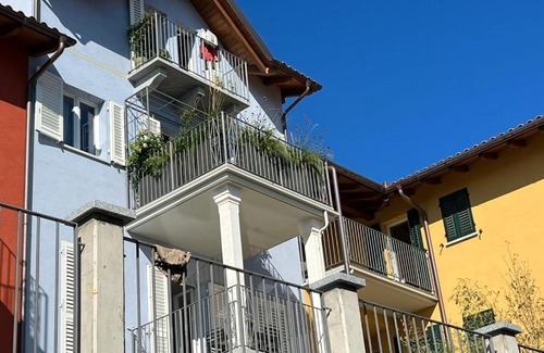 Pallanza Apartment | Family-Friendly Retreat at Lago Azzurro - Rated 9/10