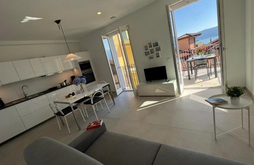 Pallanza Apartment | Family-Friendly Retreat at Lago Azzurro - Rated 9/10