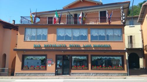 Lesa Hotel | Experience Lago Maggiore: Pet-Friendly with Breakfast Included