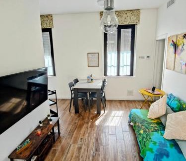 Lisanza House | Idyllic Lago Maggiore Lake Me Home Apartment - 9.4/10 Rated