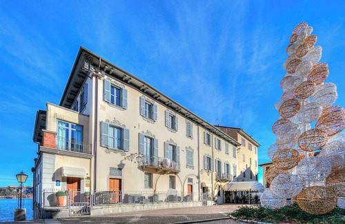 Arona Apartment | Enjoy Comfort at Lago Magico Pied Dans L' Eau, Arona