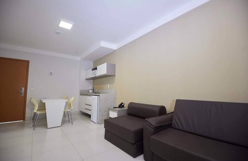 Caldas Novas Resort | Exciting Getaway at Lago Resort with Pool and Ocean Views