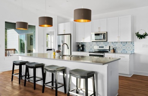 Lago Vista House | Inviting Lago Vista Retreat with Game Room & Hot Tub
