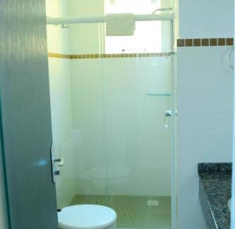 Lagoa Vermelha Hotel | Relax at Lagoa Parque Hotel with Pool and Family Amenities