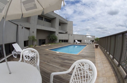 Vila Michelin Apartment | Relaxing Lagoa Serena Flat Hotel with Spa and Dining Options
