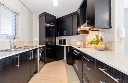 Lagoon Beach Apartment | Ocean View Retreat: Lagoon Beach 29A Two-Bedroom Apartment