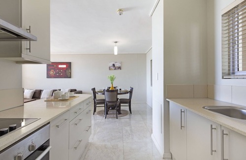 Lagoon Beach Apartment | Scenic Lagoon Beach 302A: Ocean View Family Getaway