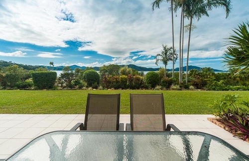 Hamilton Island Apartment | Oceanview Retreat at Lagoon Beachfront Lodge, Hamilton Island