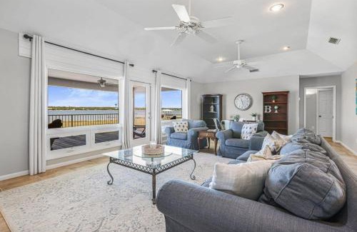 Gulf Shores House | Beachfront Lagoon Time Home with Elevator & Pet Access