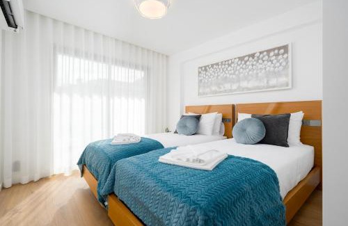 Alfarrobeira Apartment | Experience Lagos: New 2 Bedroom Apartment with Ocean View