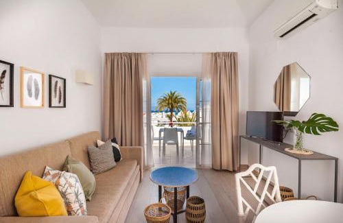 Costa Adeje Apartment | Experience Lagos de Fañabé Beach Resort with Ocean Views