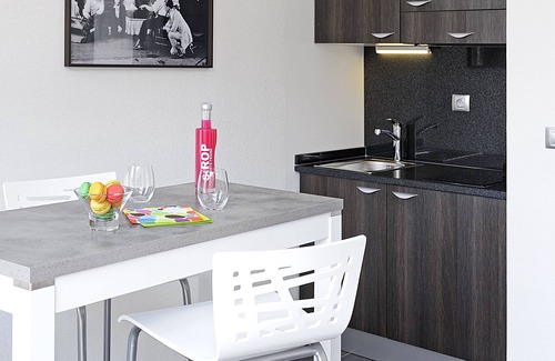 Monplaisir House | Experience Lagrange Apart'HOTEL Lyon Lumière's Unique Amenities