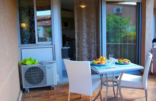 Saint-Cyprien Plage Resort | Inviting Lagrange Grand Bleu Vacances – Les Jardins de Neptune